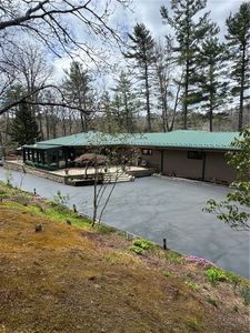 12 Laurelwood Lane
