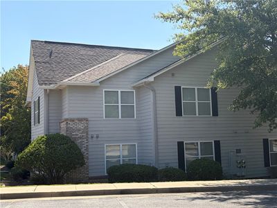 1385 S Donahue Dr APT 2103