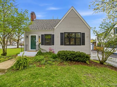 923 South Ave