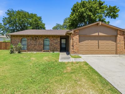5821 Maiden Ln