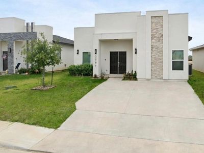 3807 Bella St