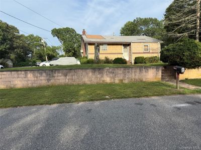 7 Margaret Drive