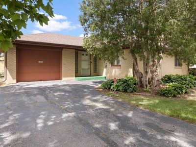 1601 River Bluff Blvd
