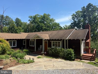 801 Woodside Dr
