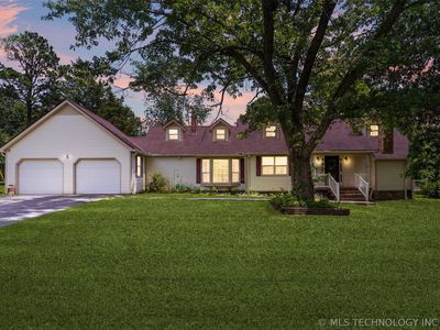 55628 S 600th Rd