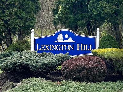 15 Lexington Hill #11