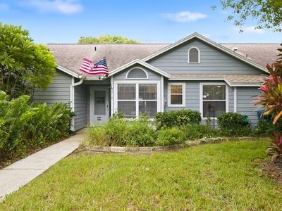 2712 BENTLEY DRIVE