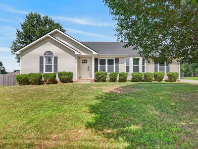 1733 Crestview Dr