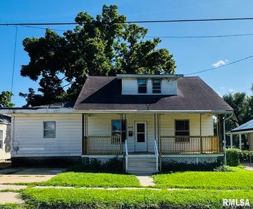 Property at 1114 E Hines Ave, Peoria Heights, IL