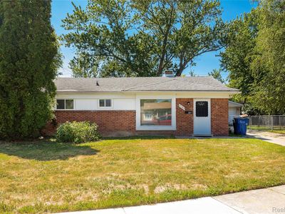 21763 Dexter Ct
