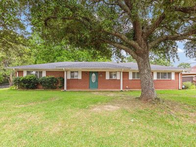 Property at 207 N Stewart St, White Oak, TX