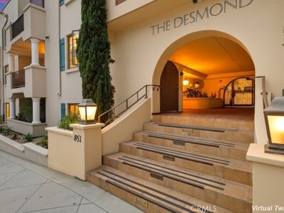 851 N San Vicente Blvd APT 110