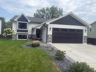 Property at 1026 Carrie St, West Saint Paul, MN