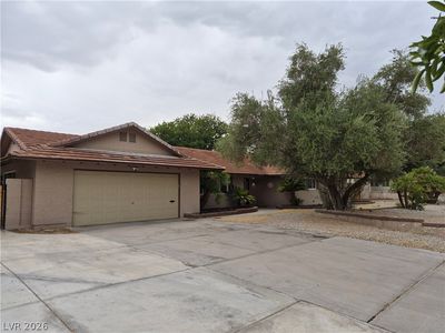 Property at 3753 S Rosecrest Cir, Las Vegas, NV
