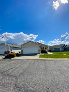 23026 E Oldenburg Ln
