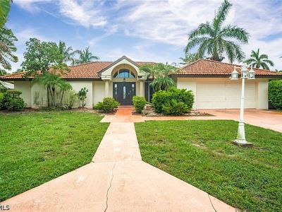 5231 Greenbriar Dr