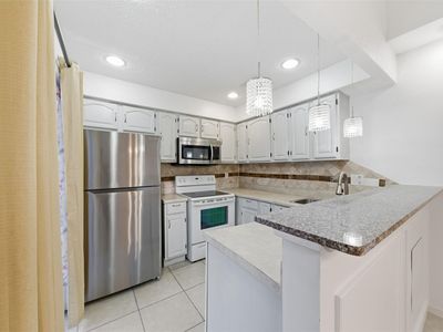 12503 Newbrook Dr