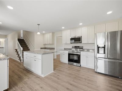 4805 Halifax Dr