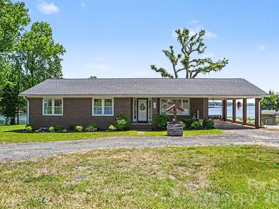 198 Vineyard Rd
