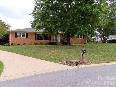 122 Chanticleer Ct
