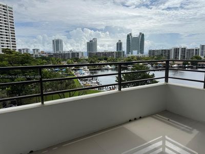 500 Three Islands Blvd APT 223