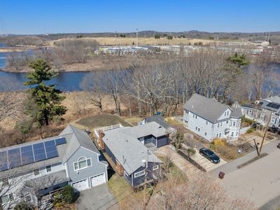 243 Riverside Dr