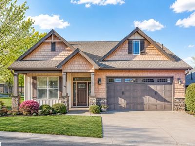 23 Litten Way