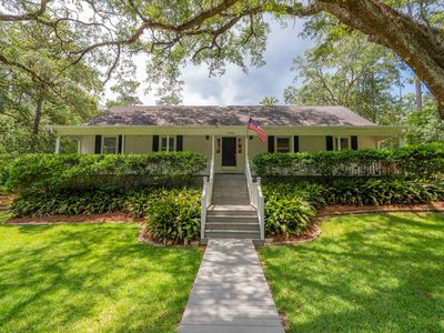 2938 Abbotsford Way