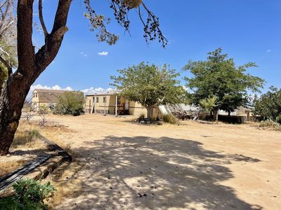 718 Sierra Vista St