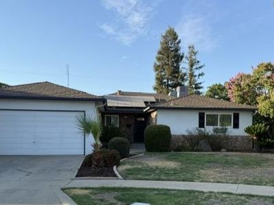 3379 E Rialto Ave