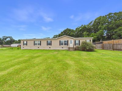73 Lakeview Dr