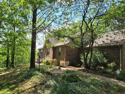 1050 Red Top Hill Rd