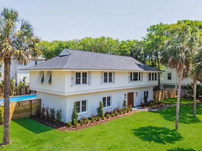 8 46th Ave