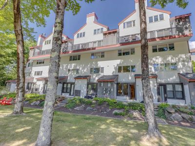 10 Bunker Lane Unit 109