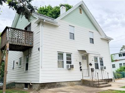 89 Adelaide Ave