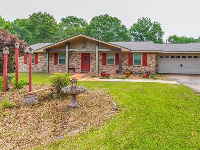 114 Rolling Hills Dr