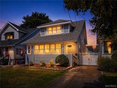 46 Strathmore Ave