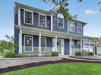 1311 Meadow Ln