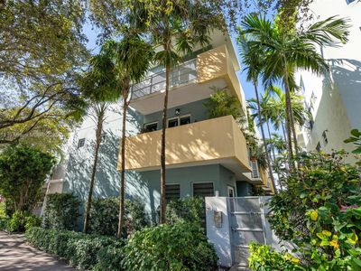 204 Washington Ave #13