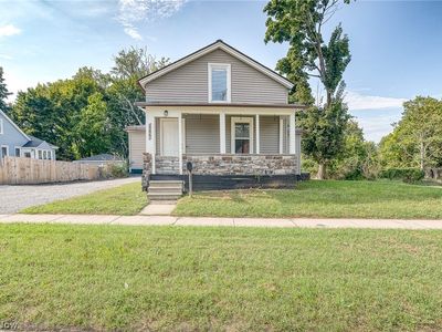 386 W Jackson St