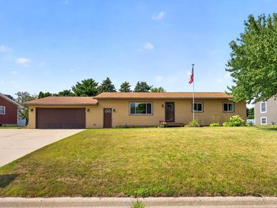 1028 W Elm St