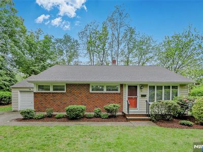 Property at 38 Pitcairn Ave, Ho Ho Kus, NJ