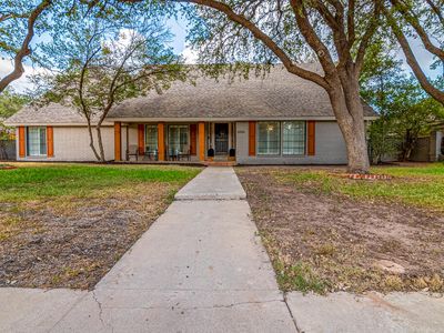 4906 Heather Rd