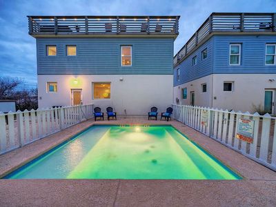 310 E 10th St #5