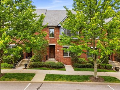 208 Linehan Pl