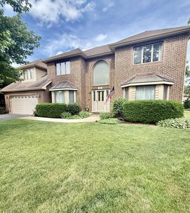 156 Elizabeth Ct
