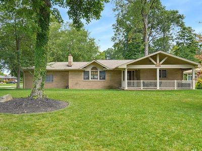 2018 Roberts Ln NE