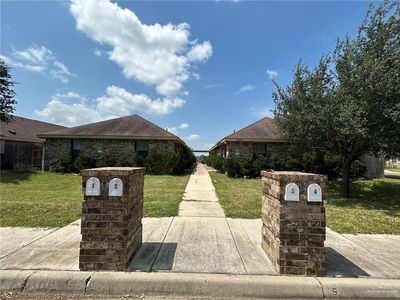 2420 Moonlight Ln