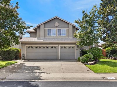 3316 Zircon Dr