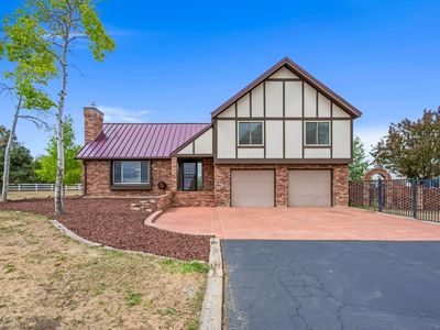 20287 Northmoor Dr